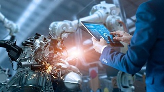 高效、穩(wěn)定、智能丨靈科激光塑料焊接機(jī)引領(lǐng)技術(shù)風(fēng)潮